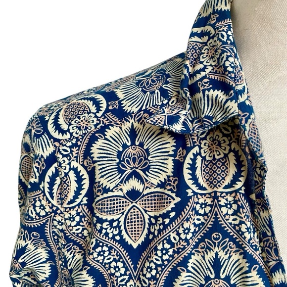 Roller Rabbit Floral Block Print Cotton Button Down Shirt Small Navy Cream - Picture 2 of 13